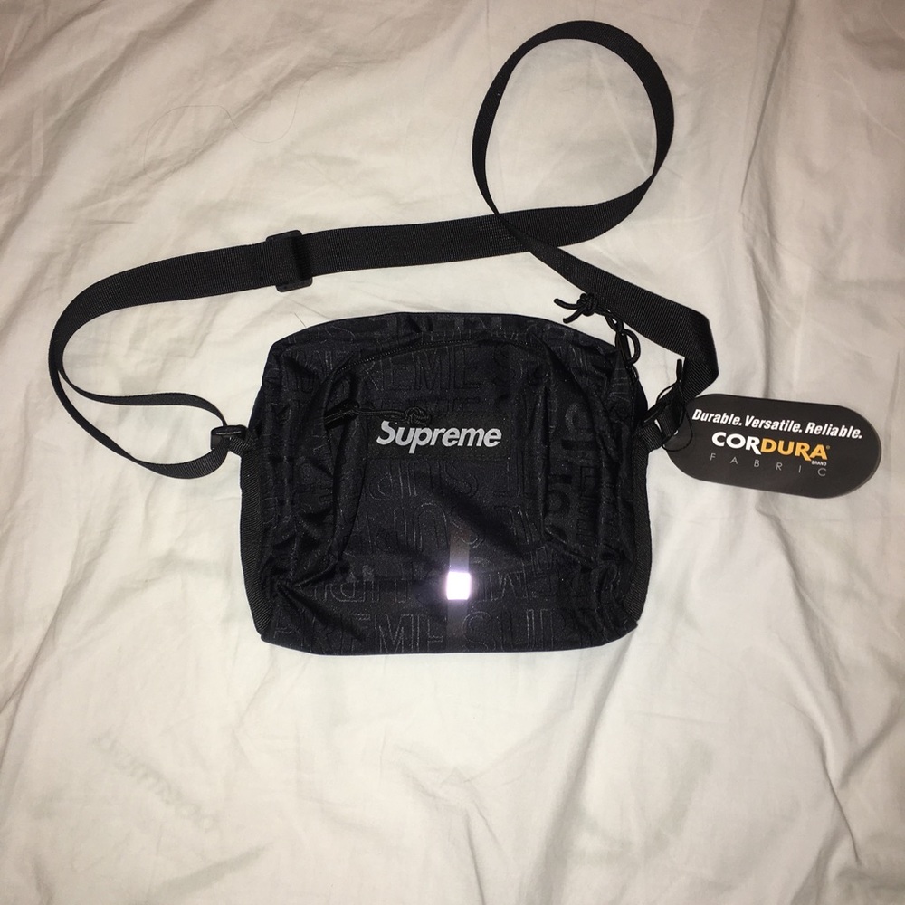 Supreme shoulder bag